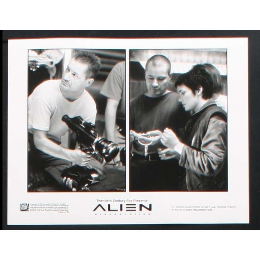 ALIEN RESURRECTION US Still 1 8x10 - 1997 - Jean-Pierre Jeunet, Sigourney Weaver