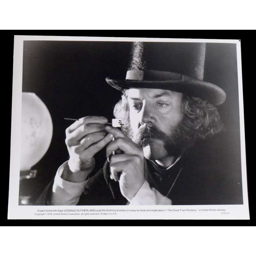 THE GREAT TRAIN ROBBERY US Press Still 8x10 - 1978 - Michael Crichton, Sean Connery