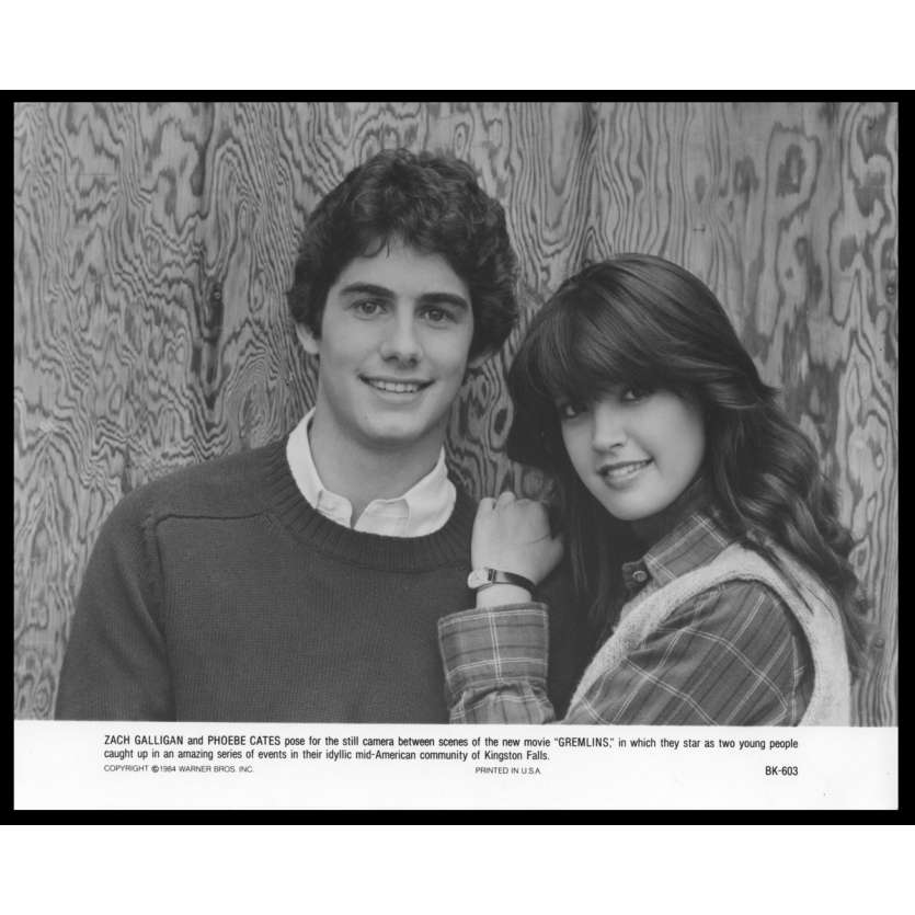 GREMLINS Photo de presse N4 20x25 - 1984 - Zach Galligan, Phoebe Cates