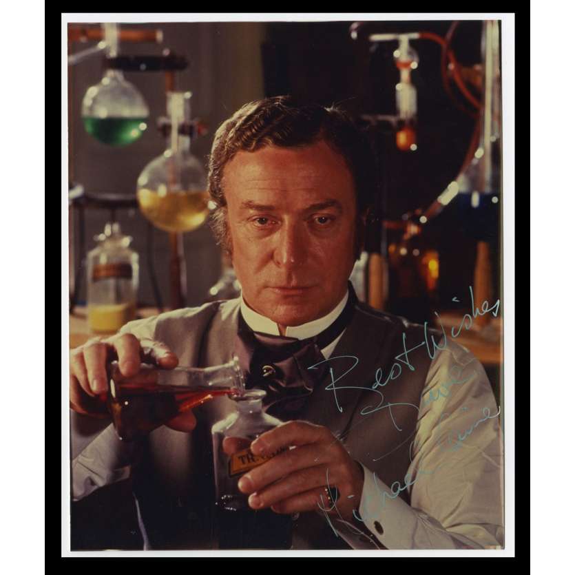 WITHOUT A CLUE US Signed Still  8x10 - 1980 - Thom Eberhardt, Michael Caine