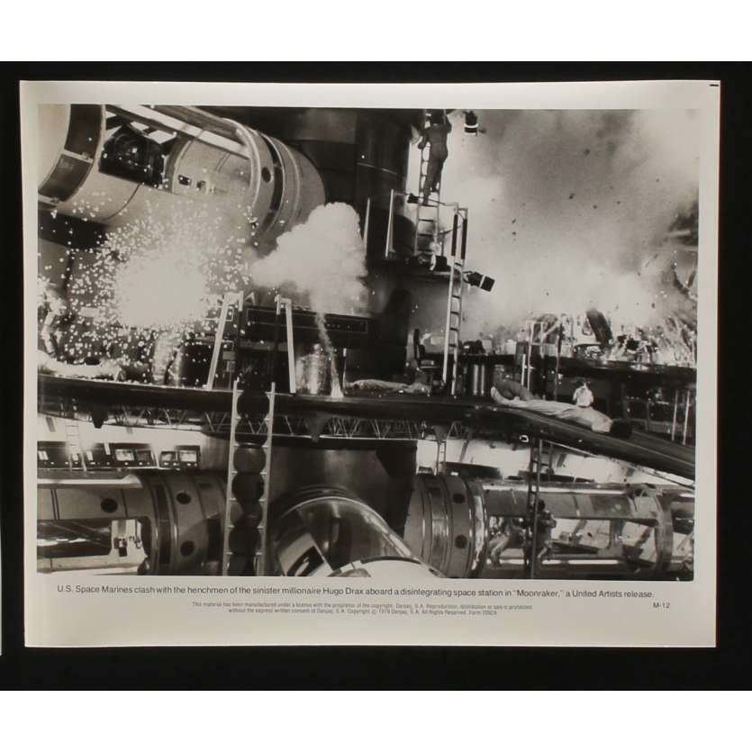 MOONRAKER Photo de presse N6 20x25 - 1979 - Roger Moore, James Bond