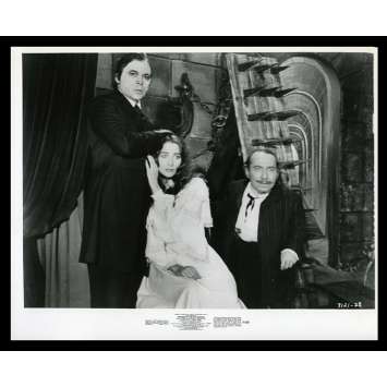 MURDER IN THE RUE MORGUE US Movie Still 8X10 - 1971 - Gordon Hessler, Jason Robards