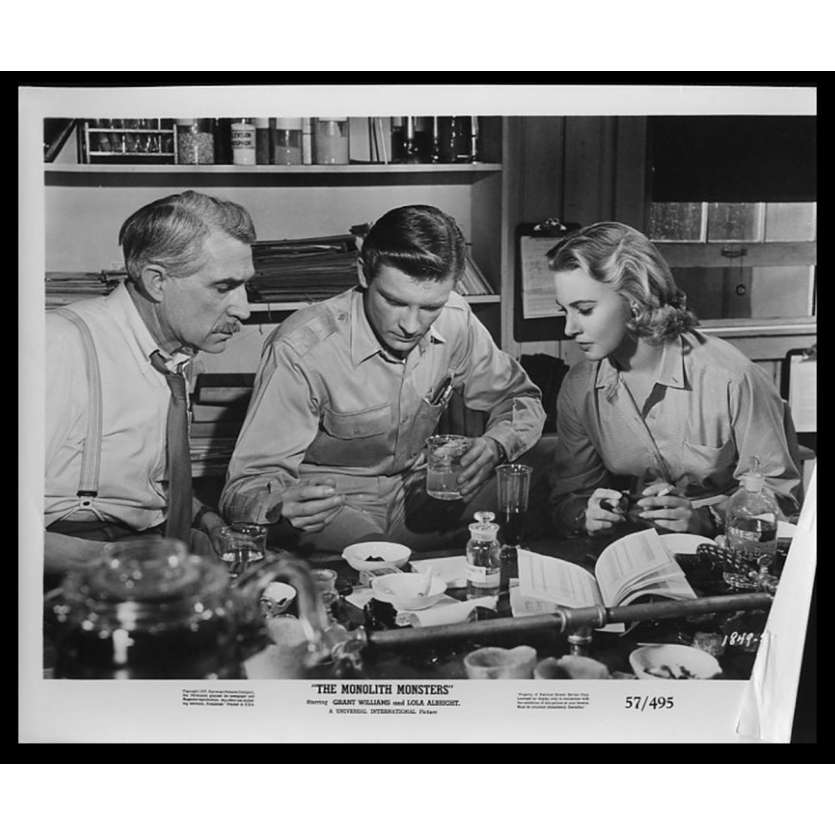 THE MONOLITH MONSTERS US Movie Still  8X10 - 1957 - John Sherwwod, Grant Williams