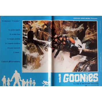 THE GOONIES Photobusta Poster N4 15x21 in. Italian - 1985 - Richard Donner, Sean Astin