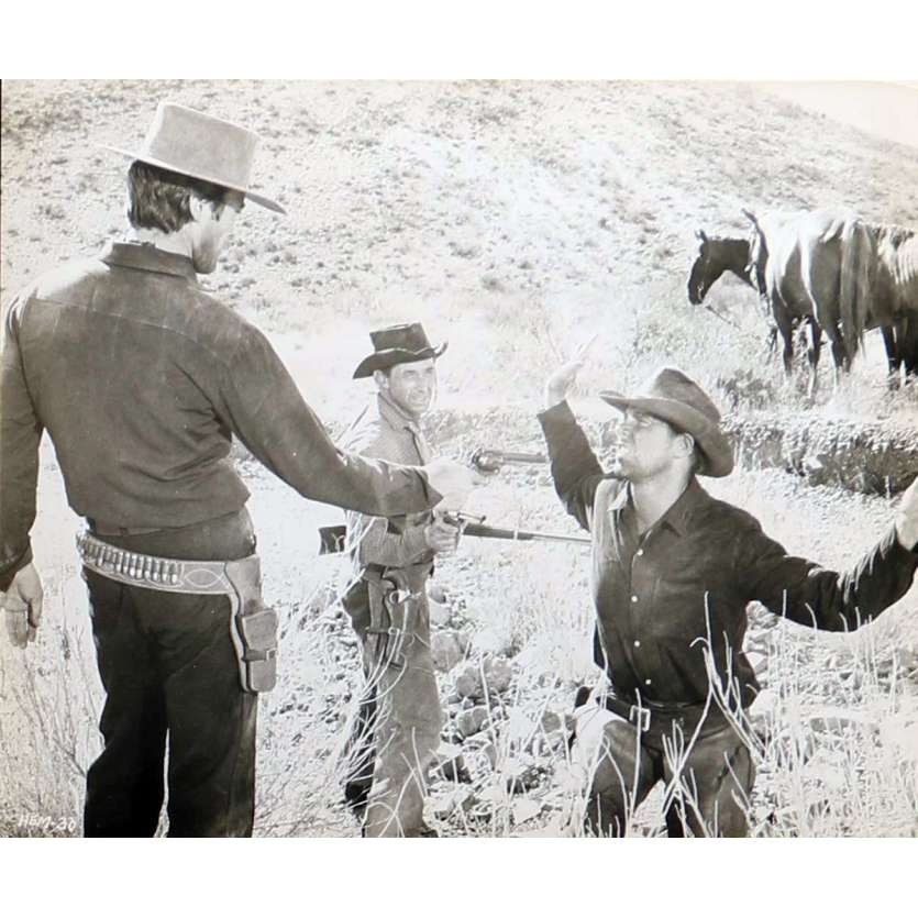 HANG 'EM HIGH Movie Still N02 8x10 in.  - 1968 - Ted Post, Clint Eastwood