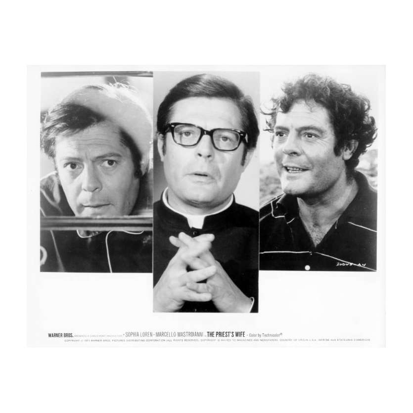 THE PRIEST'S WIFE Movie Still N23 8x10 in.  - 1970 - Dino Risi, Marcello Mastroianni, Sophia Loren