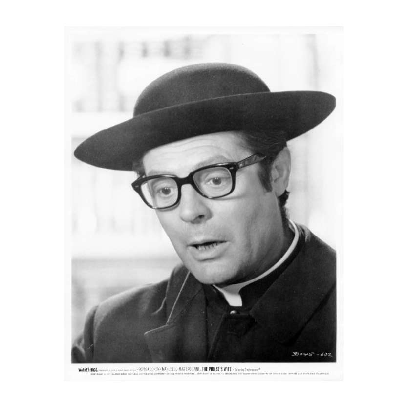 THE PRIEST'S WIFE Movie Still N04 8x10 in. - 1970 - Dino Risi, Marcello Mastroianni, Sophia Loren