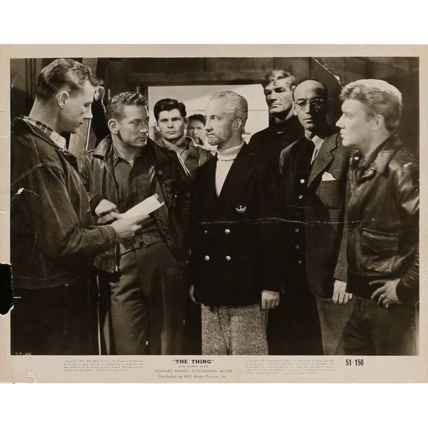 THE THING FROM ANOTHER WORLD Movie Still 8x10 in. - N04 1951 - Howard Hawks, Kenneth Tobey