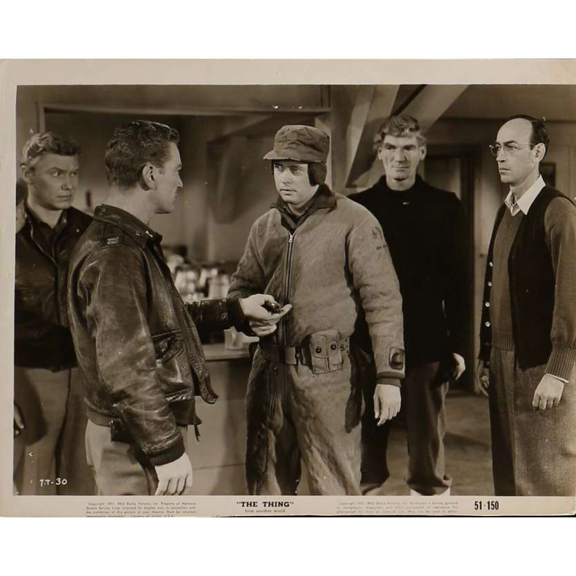THE THING FROM ANOTHER WORLD Movie Still 8x10 in.  - N03 1951 - Howard Hawks, Kenneth Tobey