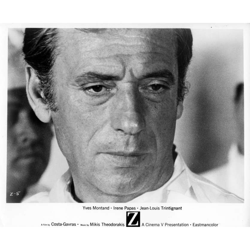 Z Movie Still 8x10 in. - N02 1969 - Costa Gavras, Yves Montand