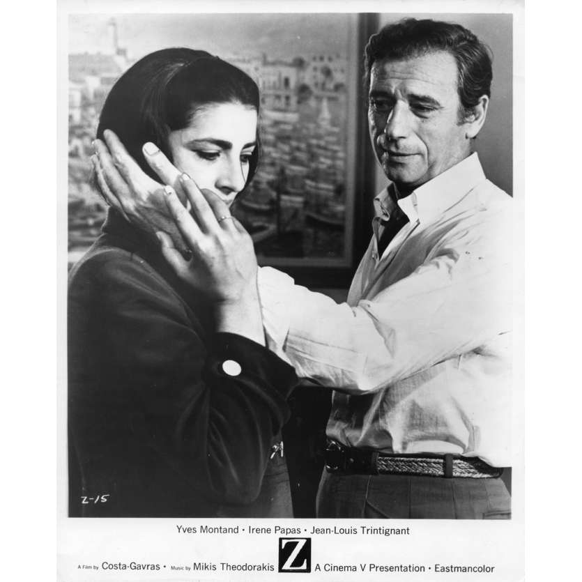 Z Movie Still 8x10 in. - N01 1969 - Costa Gavras, Yves Montand