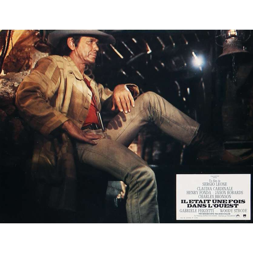 ONCE UPON A TIME IN THE WEST Lobby Card 9x12 in.  - N02 R1970 - Sergio Leone, Henry Fonda