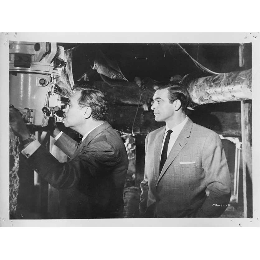 FROM RUSSIA WITH LOVE Movie Still N01  - 8x10 in. - 1964 - James Bond, Sean Connery