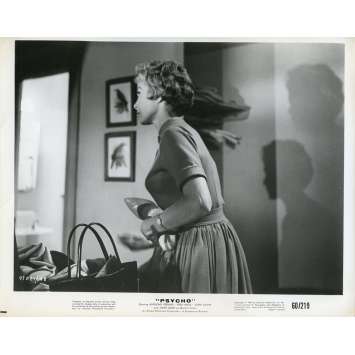 PSYCHO Movie Still N01 - 8x10 in. - 1960 - Alfred Hitchcock, Anthony Perkins PSYCHO Movie Still N01 - 8x10 in. - 1960 - Alfred Hitchcock, Anthony Perkins