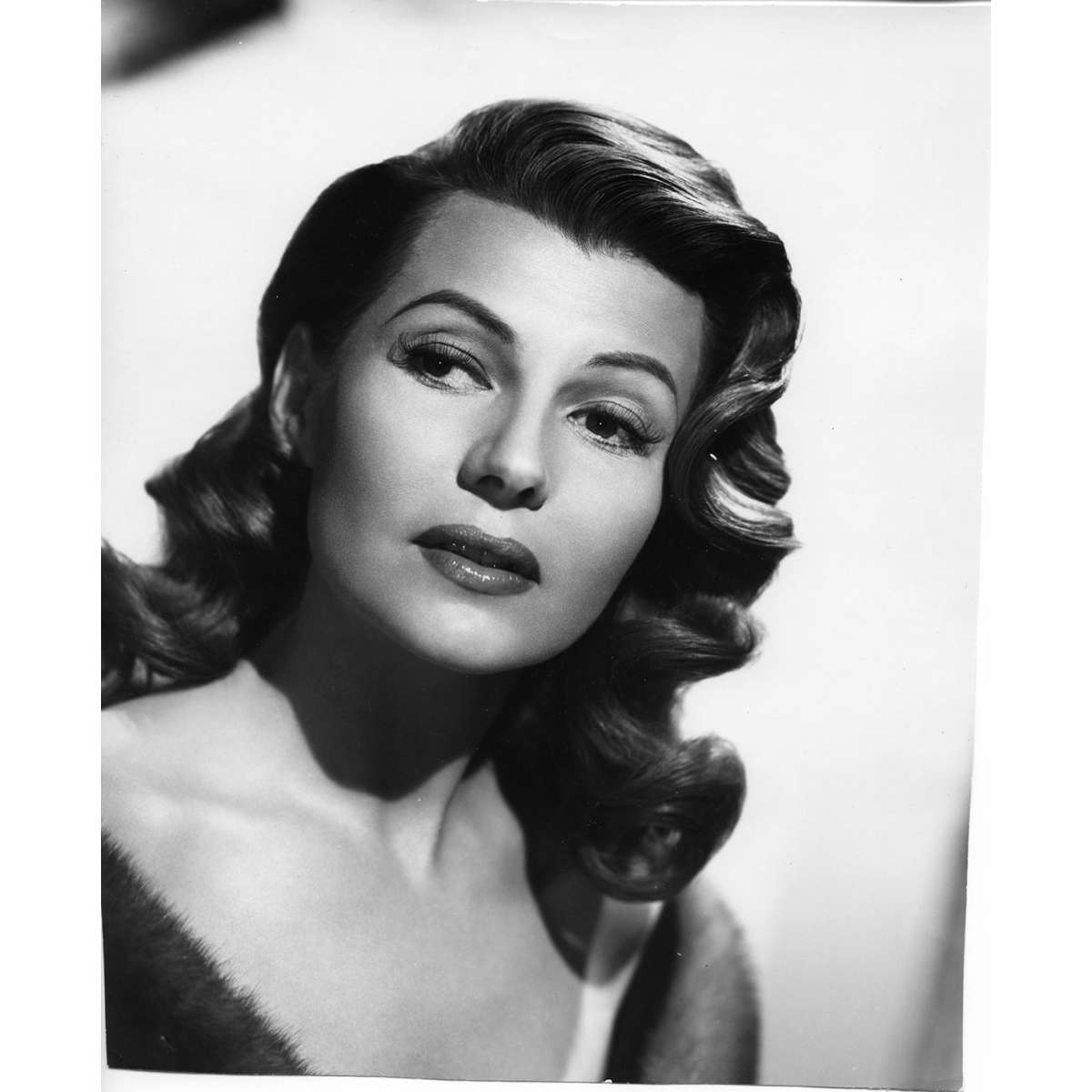 rita hayworth movie still 8x10 in
