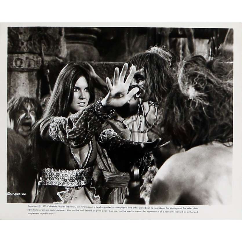 LE VOYAGE FANTASTIQUE DE SINBAD Photo de presse N05 - 20x25 cm. - 1973 - Caroline Munro, Ray Harryhausen