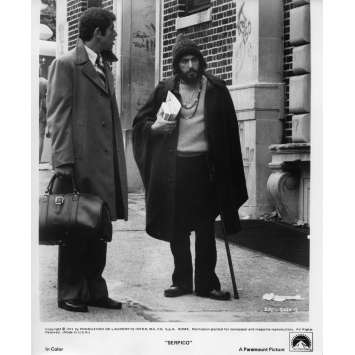 SERPICO Original Lobby Card - 8x10 in. - 1973 - Sydney Lumet, Al Pacino