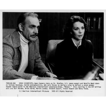 METEOR Photo de presse N02 - 20x25 cm. - 1979 - Sean Connery, Natalie Wood, Ronald Neame