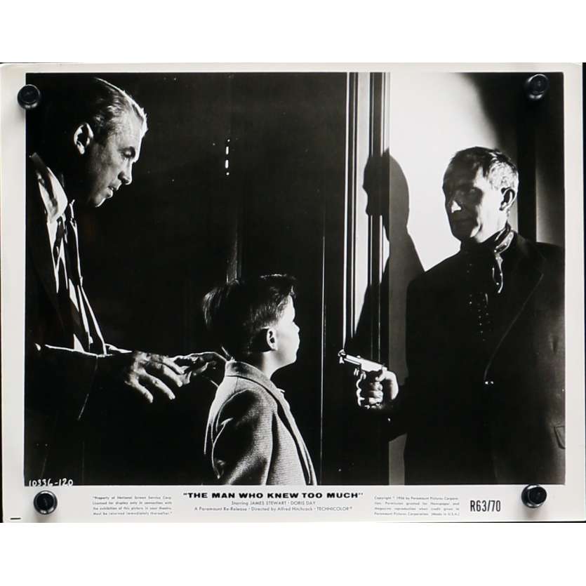 L'HOMME QUI EN SAVAIT TROP Photo de presse N02 - 20x25 cm. - R1960 - James Stewart, Alfred Hitchcock