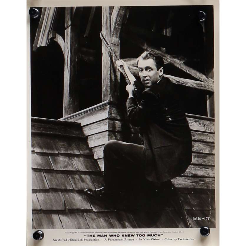 L'HOMME QUI EN SAVAIT TROP Photo de presse N03 - 20x25 cm. - 1954 - James Stewart, Alfred Hitchcock