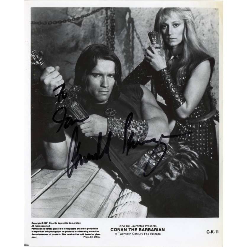 ARNOLD SCHWARZENNEGGER Signed Photo 8x10 in. - 1980's