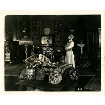 THE MOTHER OF HIS CHILDREN Original Movie Still - 8x10 in. - 1920 - Edward LeSaint, Gladys Brockwell