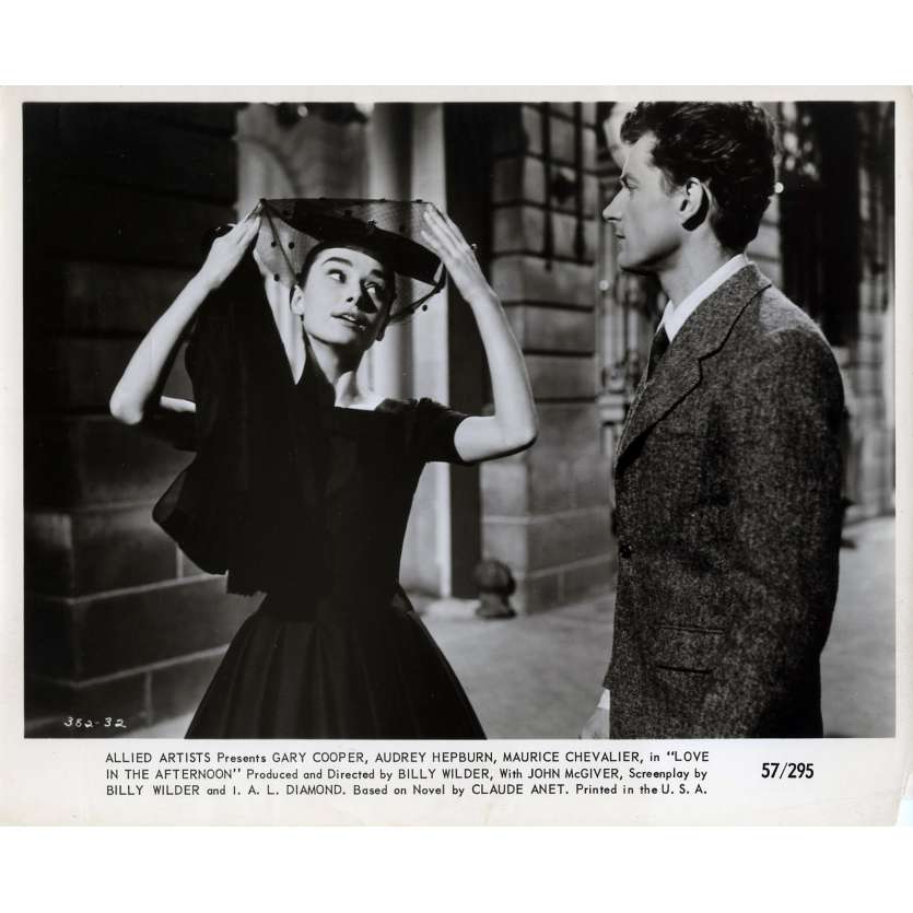 LOVE IN THE AFTERNOON Original Movie Still N07 - 8x10 in. - 1957 - Billy Wilder, Audrey Hepburn
