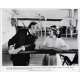 ET VOGUE LE NAVIRE Photo de presse N03 - 20x25 cm. - 1983 - Freddie Jones, Federico Fellini