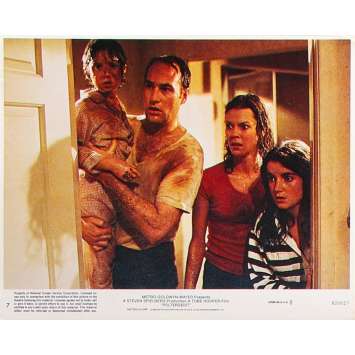 POLTERGEIST Original Lobby Card N7 - 8x10 in. - 1982 - Steven Spielberg, Heather o'rourke