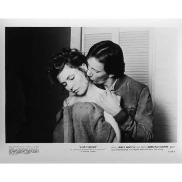 VIDEODROME Original Movie Still N02 - 8x10 in. - 1983 - David Cronenberg, James Woods