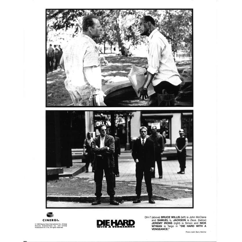 DIE HARD WITH A VENGEANCE Original Movie Still DH7 - 8x10 in. - 1995 - John McTiernan, Bruce Willis