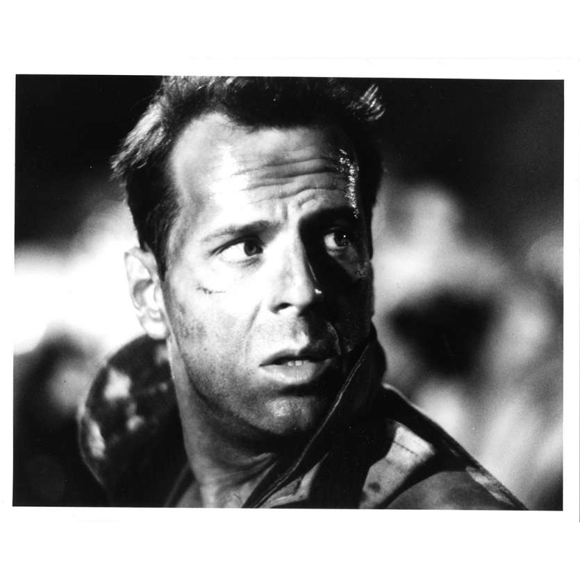 58 MINUTES POUR VIVRE Photo de presse N01 - 20x25 cm. - 1990 - Bruce Willis, Renny Harlin