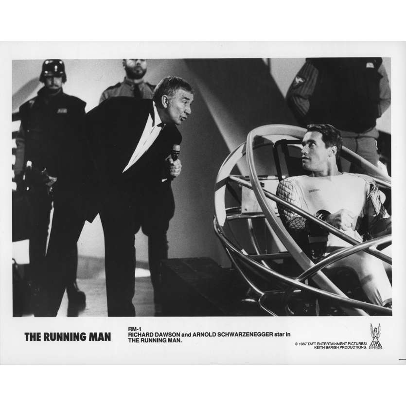 THE RUNNING MAN Original Movie Still RM-1A - 8x10 in. - 1987 - Paul Michael Glaser, Arnold Schwarzenegger