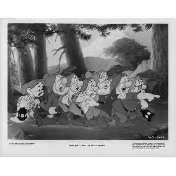 BLANCHE NEIGE ET LES 7 NAINS Photo de presse N3 20x25 - R1970 - Walt Disney, Walt Disney BLANCHE NEIGE ET LES 7 NAINS Photo de presse N3 20x25 - R1970 - Walt Disney, Walt Disney