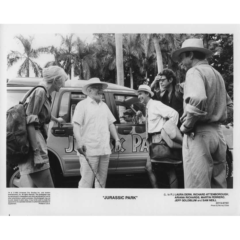 JURASSIC PARK Original Lobby Card 2213-972C - 8x10 in. - 1993 - Steven Spielberg, Sam Neil