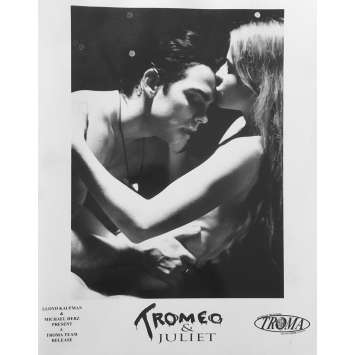 TROMEO AND JULIET Original Movie Still N02 - 8x10 in. - 1996 - Lloyd Kaufman, Jane Jensen