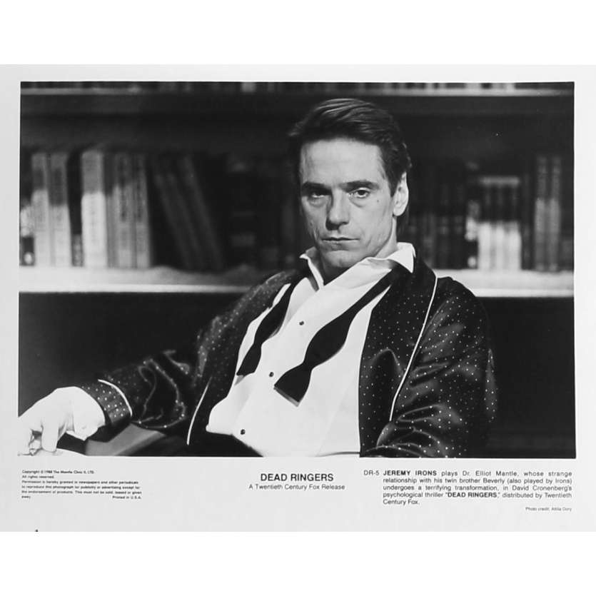 FAUX SEMBLANTS Photo de presse DR-5 - 20x25 cm. - 1988 - Jeremy Irons, David Cronenberg