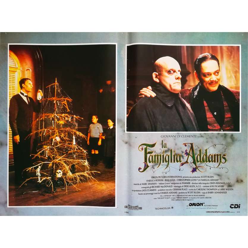 LA FAMILLE ADDAMS Photo de film N3 - 46x64 cm. - 1991 - Raul Julia, Barry Sonnenfeld