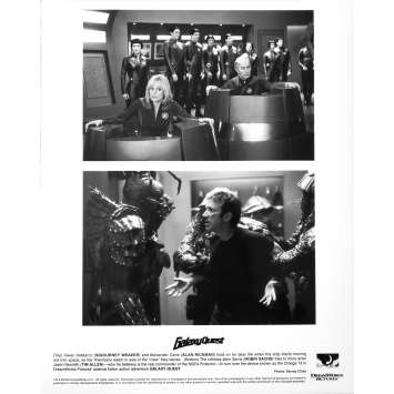 GALAXY QUEST Original Movie Still N5 - 8x10 in. - 1999 - Dean Parisot, Sigourney Weaver