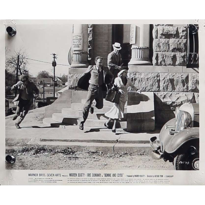 BONNIE AND CLYDE Original Movie Still - 8x10 in. - 1967 - Arthur Penn, Warren Beatty