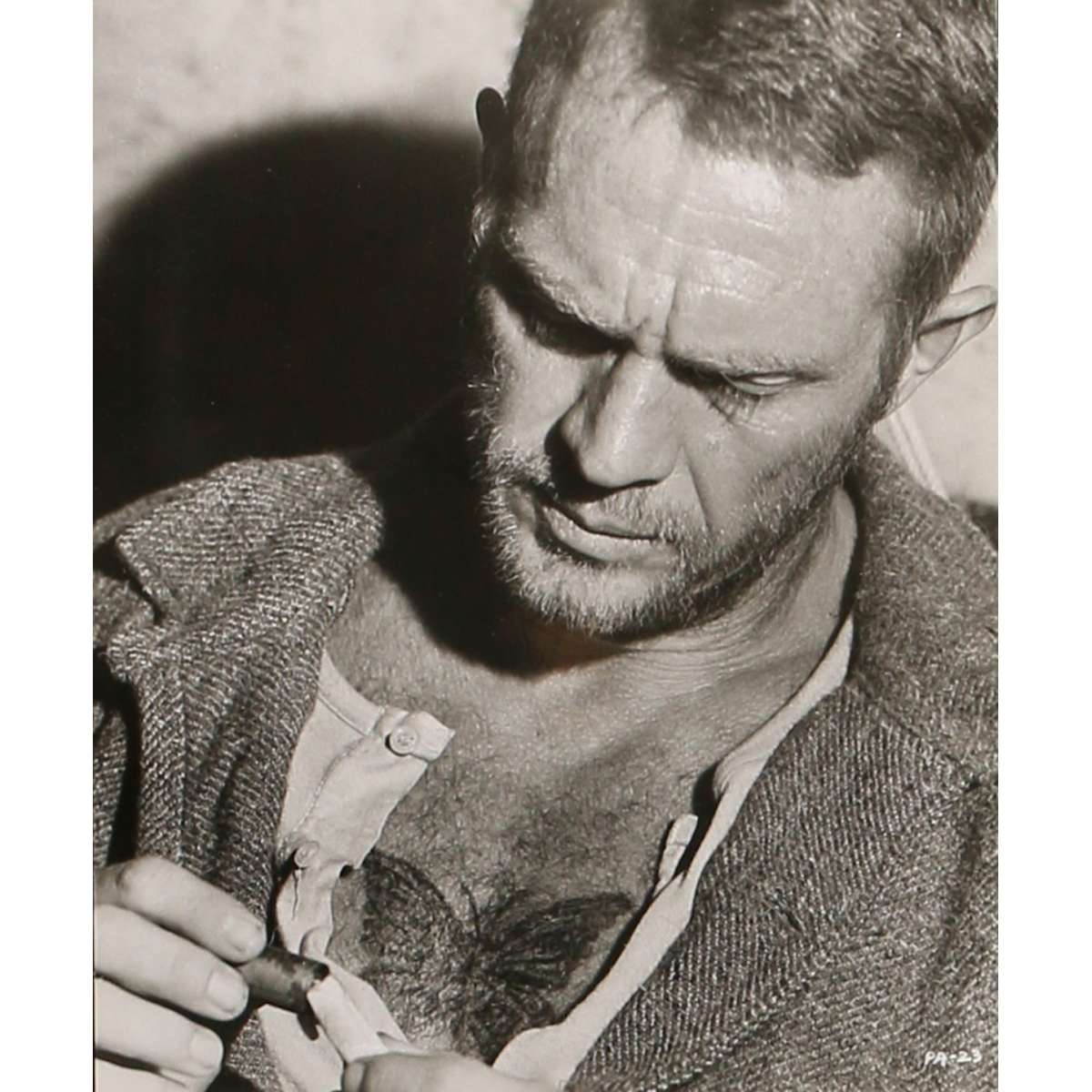 PAPILLON US Movie Still 8x10 in. 1973 N23