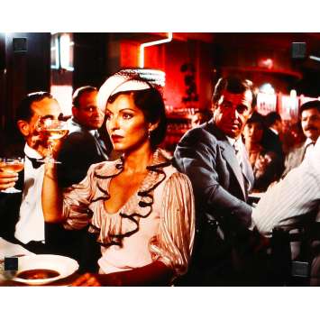 L'AS DES AS Photo de presse N10 - 24x30 cm. - 1982 - Jean-Paul Belmondo, Gerard Oury L'AS DES AS Photo de presse N10 - 24x30 cm. - 1982 - Jean-Paul Belmondo, Gerard Oury
