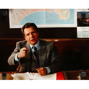 FLIC OU VOYOU Photo de presse N13 - 24x30 cm. - 1979 - Jean-Paul Belmondo, Georges Lautner FLIC OU VOYOU Photo de presse N13 - 24x30 cm. - 1979 - Jean-Paul Belmondo, Georges Lautner