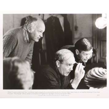 THE DRESSER Original Movie Still N11 - 8x10 in. - 1983 - Peter Yates, Albert Finney