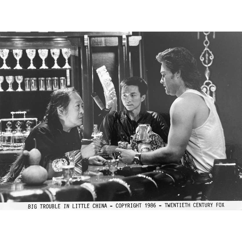 BIG TROUBLE IN LITTLE CHINA Original Movie Still N4 - 8x10 in. - 1986 - John Carpenter, Kurt Russel
