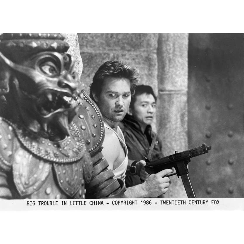BIG TROUBLE IN LITTLE CHINA Original Movie Still N5 - 8x10 in. - 1986 - John Carpenter, Kurt Russel