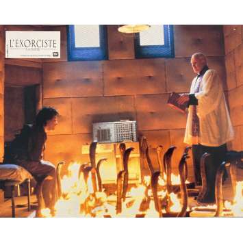 L'EXORCISTE LA SUITE Photos de film N2 - 21x30 cm. - 1990 - Brad Dourif, William Peter Blatty