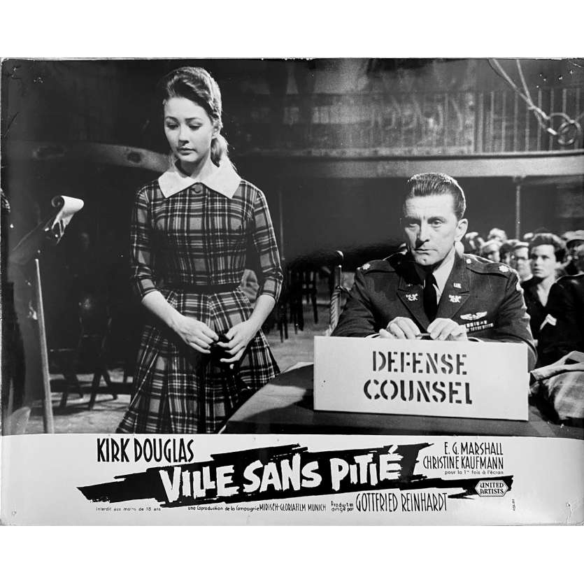 LA VILLE SANS PITIE Photo de film N1 - 24x30 cm. - 1961 - Kirk Douglas, Gottfried Reinhardt