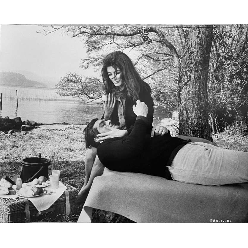 LE RENDEZ-VOUS Photo de presse N1 - 20x25 cm. - 1969 - Omar Sharif, Anouk Aimée, Sidney Lumet