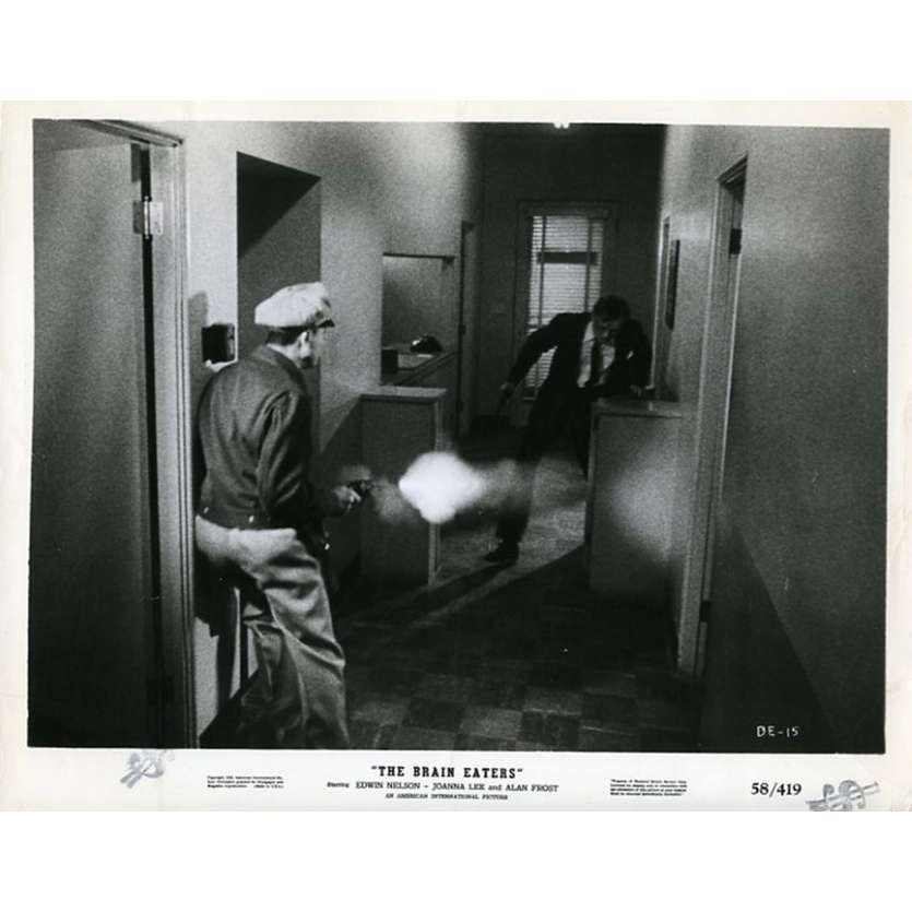 THE BRAIN EATERS Photo de presse 20x25 - 1958 - Edwin Nelson, Bruno Ve Sota